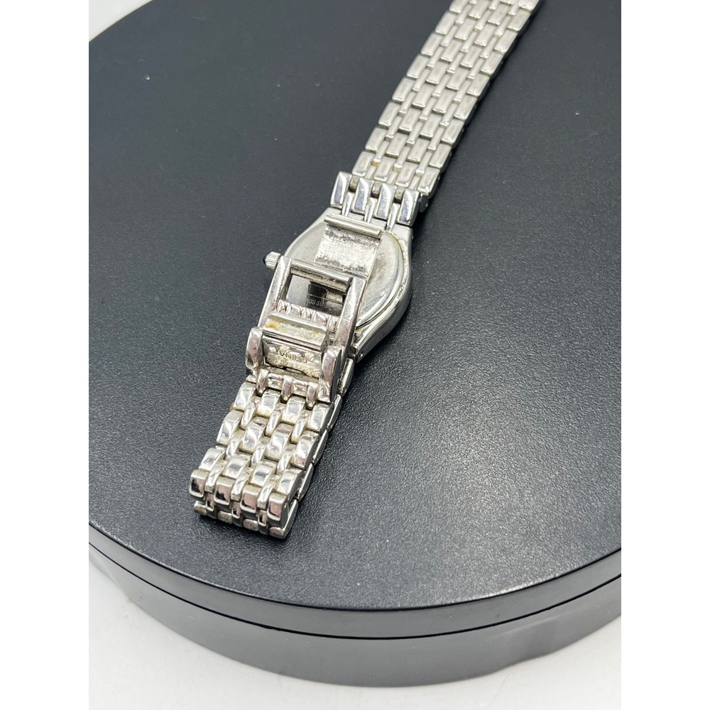 DMQ Diamonique MOP Crystal Accent Roman Numerals Sillver Tone Watch DQ/4018-19.‎ - Picture 9 of 11